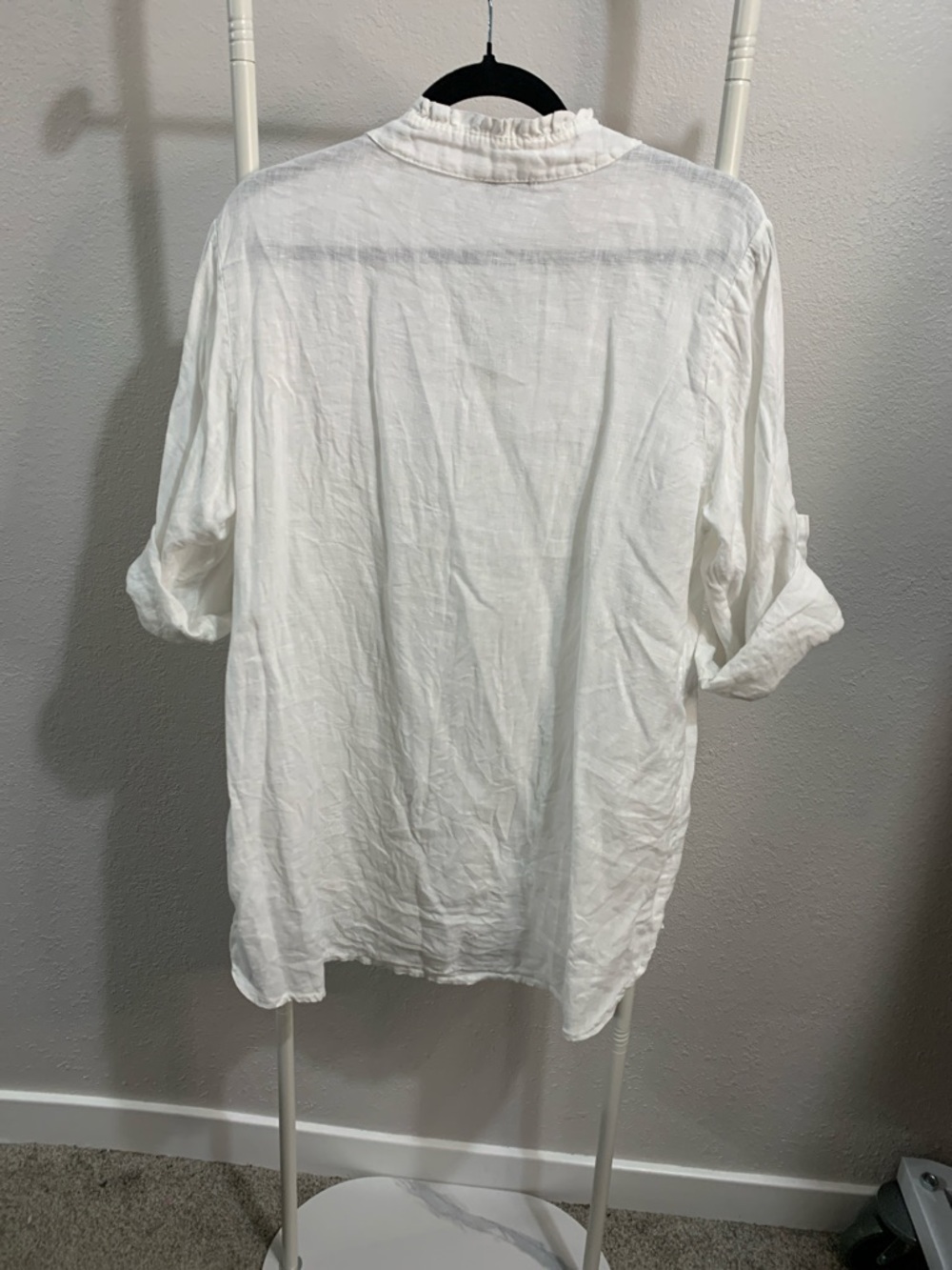 Linen Lightweight White V-Neck Ruffle-Collar Tunic - Picture 5 of 6